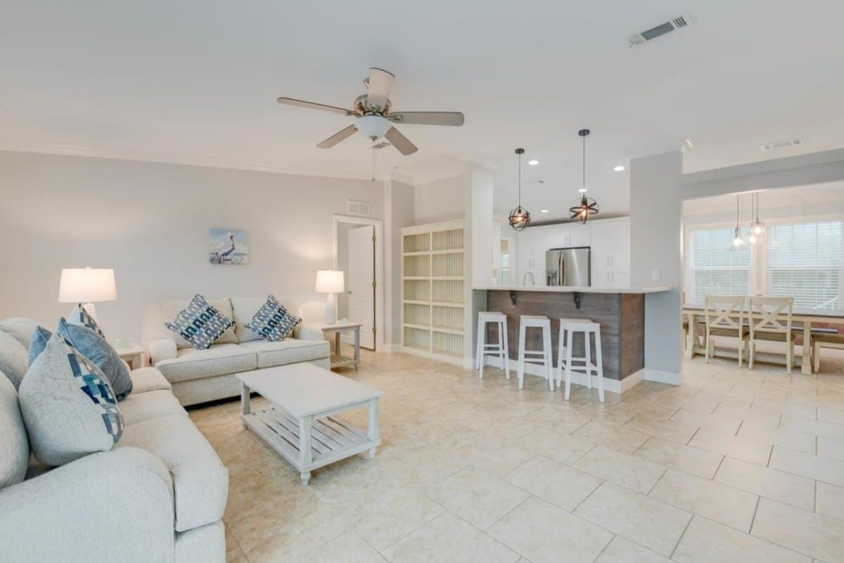 Loggerhead Lagoon - Modern Waterfront Home Pirates Cove 외부 사진
