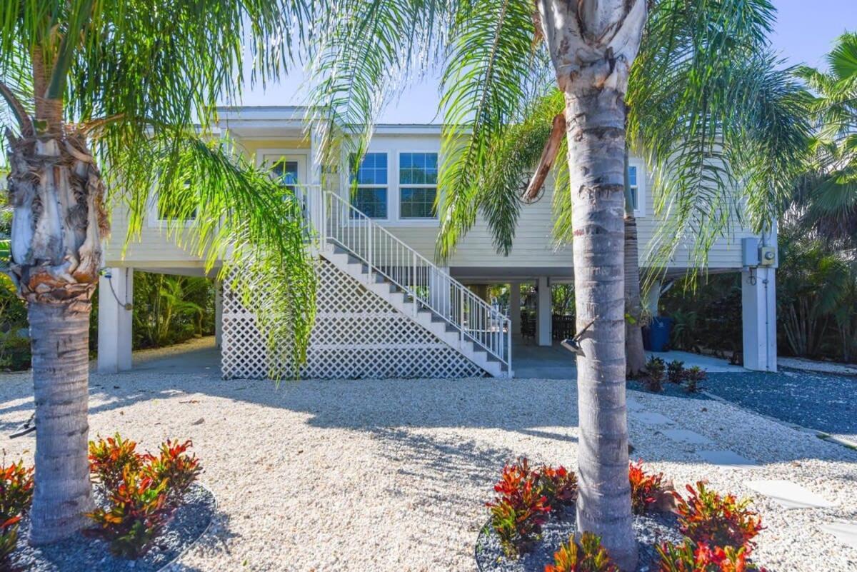 Loggerhead Lagoon - Modern Waterfront Home Pirates Cove 외부 사진