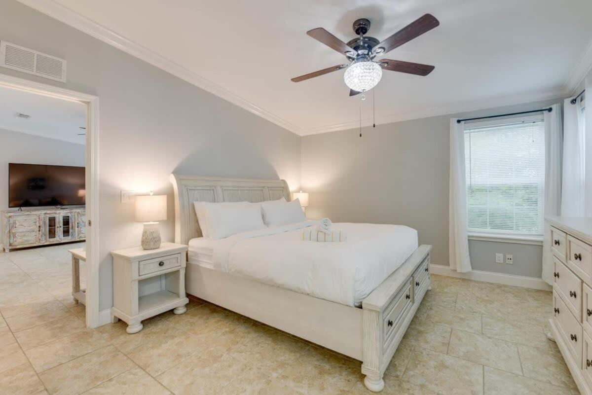 Loggerhead Lagoon - Modern Waterfront Home Pirates Cove 외부 사진