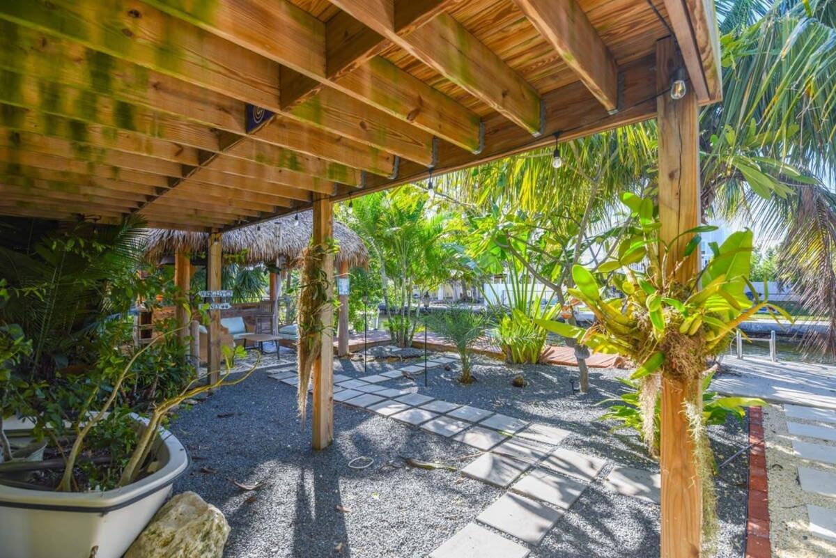 Loggerhead Lagoon - Modern Waterfront Home Pirates Cove 외부 사진
